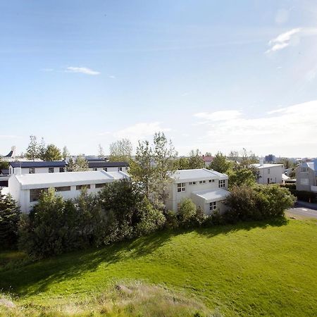 Overlooking The City, Bright & Cozy - Free Parking Reykjavik Exterior photo